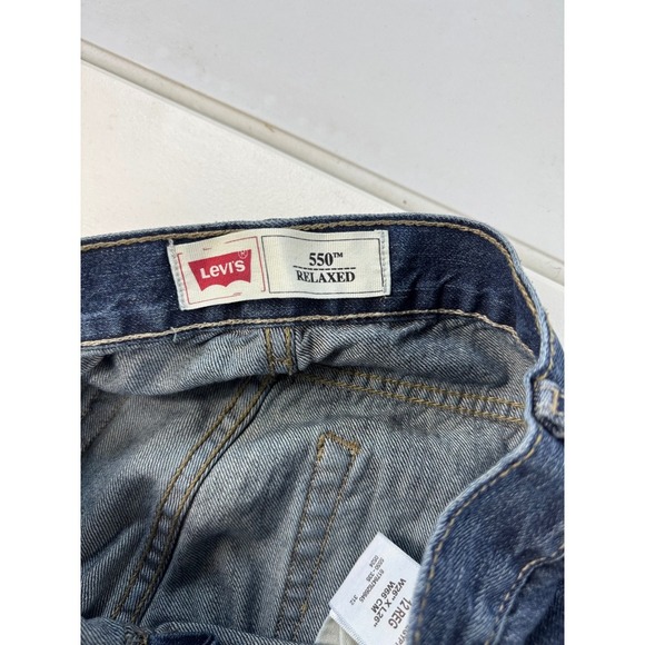 Levi's 550 Relaxed Fit Jeans Youth Size 12 Reg Boys Dark Wash Denim - Picture 3 of 10